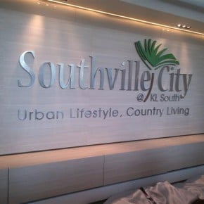 papan tanda southville city